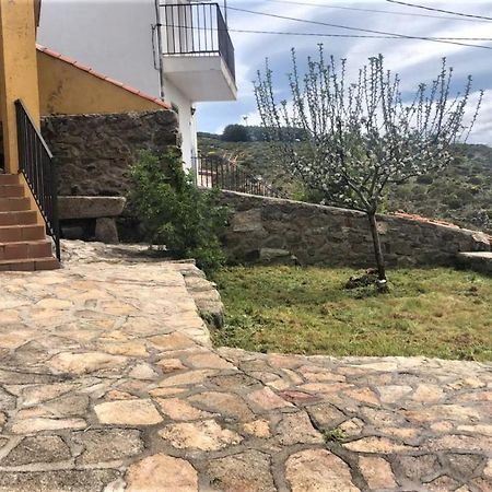 Maison d'hôtes Casa Sierra De Gredos à Navasequilla Extérieur photo