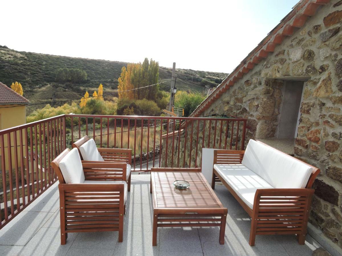Maison d'hôtes Casa Sierra De Gredos à Navasequilla Extérieur photo